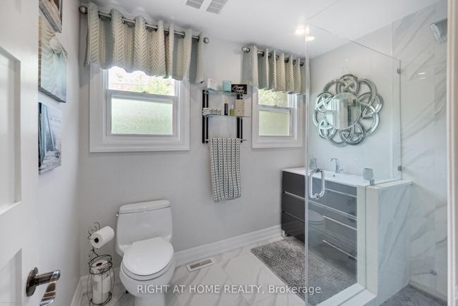 25 Ransom St, House other with 4 bedrooms, 5 bathrooms and 4 parking in Aurora ON | Image 23