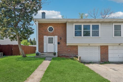 76 Briar Street, Glen Ellyn, IL, 60137 | Card Image