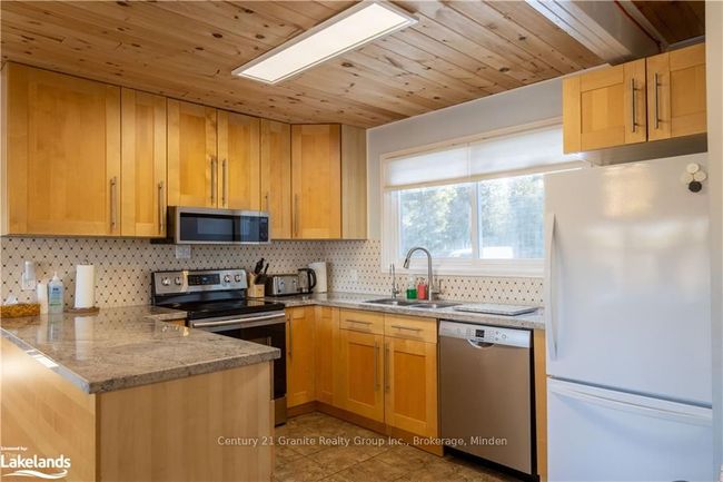 1567 Braeloch Rd, House other with 4 bedrooms, 2 bathrooms and 6 parking in Haliburton ON | Image 10