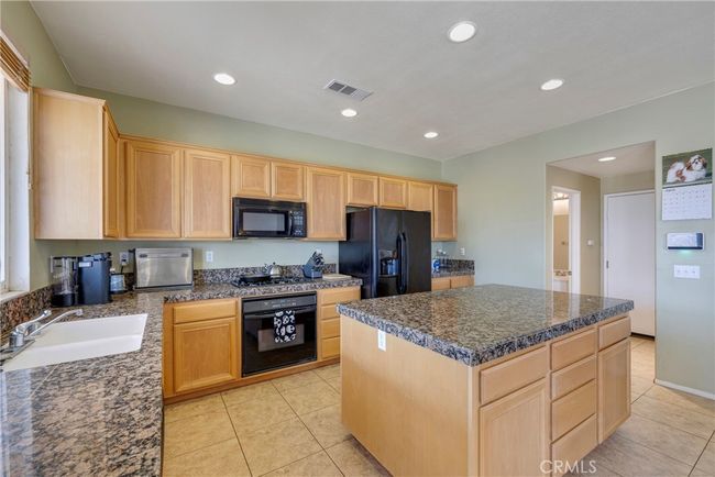 13324 Morningside St, House other with 4 bedrooms, 3 bathrooms and 2 parking in Hesperia CA | Image 29