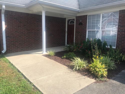 405 Fledge Dr, Louisville, KY, 40214-5454 | Card Image