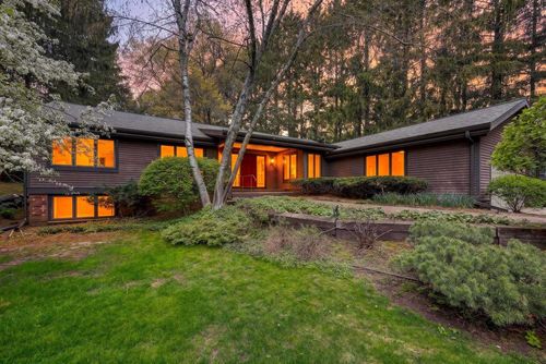 18 Larch Cir, Madison, WI, 53705-1118 | Card Image