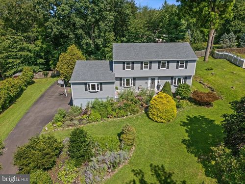 20 Bernard Dr, EWING, NJ, 08628-2301 | Card Image