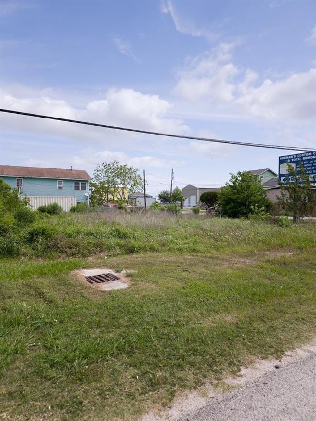 142 15 Th St, Home with 0 bedrooms, 0 bathrooms and null parking in San Leon TX | Image 4