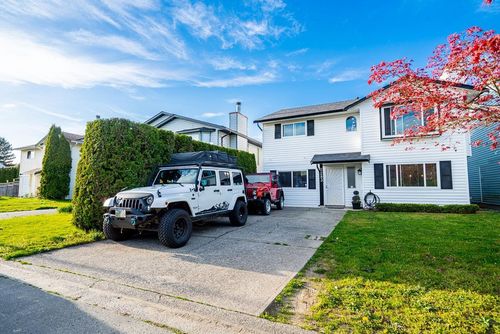 2283 Willoughby Crt, Langley, BC, V2Y1C4 | Card Image