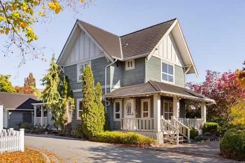 111 Foundry Row, New Westminster, BC, V3M6X5 | Card Image
