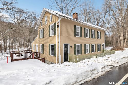 274 Lyons Plain Rd, Weston, CT, 06883-2425 | Card Image