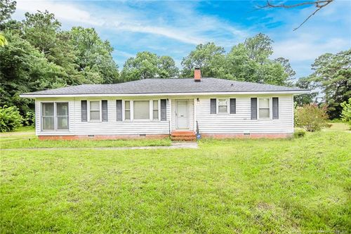 2067 Wade Stedman Rd, Stedman, NC, 28391-8899 | Card Image