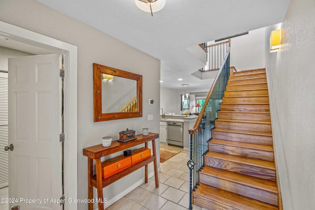 63 - 115 Harleston Grn, Townhouse with 2 bedrooms, 3 bathrooms and 1 parking in Snowmass Village CO | Image 15