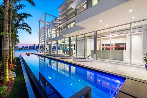 440 S Hibiscus Dr, Miami Beach, FL, 33139-5136 | Card Image