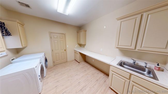 3302 Callaway Dr, House other with 3 bedrooms, 4 bathrooms and null parking in Claremore OK | Image 22