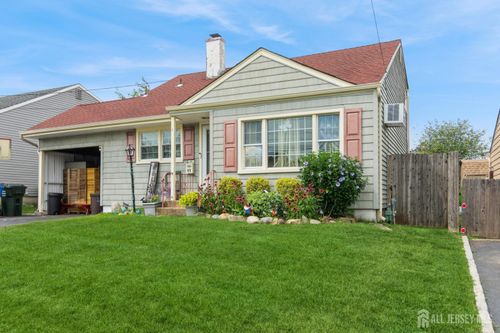 49 Cleveland Ave, Colonia, NJ, 07067-2313 | Card Image