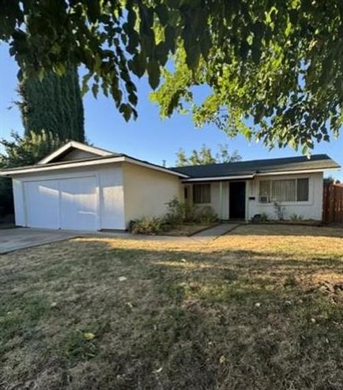 2231 Belle St, Live Oak, CA, 95953-2624 | Card Image