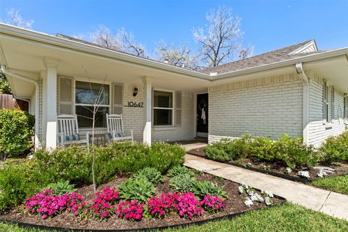 10647 Chesterton Dr, Dallas, TX, 75238-2250 | Card Image