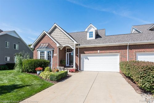 398 Delmar Ct, Highland, MI, 48357-4790 | Card Image