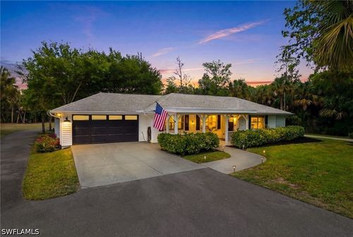 421 14th Ave Nw, Naples, FL, 34120-2302 | Card Image