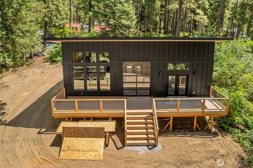 22401 Shetland Rd, Leavenworth, WA, 98826-9614 | Card Image