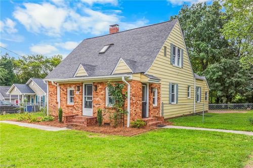50 Avondale St, Winston Salem, NC, 27127-6064 | Card Image