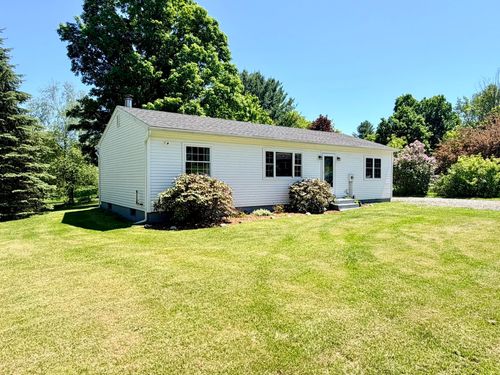 13 Scottsdale Road, Newport City, VT, 05855 | Card Image