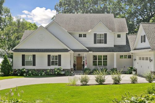 3017 Brooks Ln, Wayzata, MN, 55391-9708 | Card Image