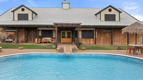 31577 N Us Highway 281, Lipan, TX, 76462-7067 | Card Image