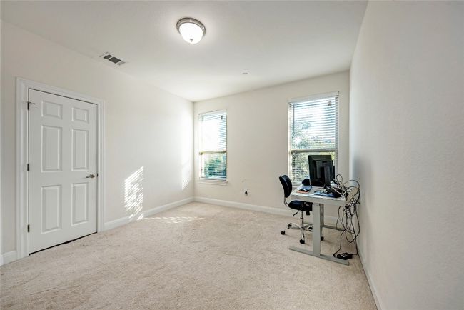 UNIT-44 - 3240 E Whitestone Blvd, Condo with 3 bedrooms, 3 bathrooms and 4 parking in Cedar Park TX | Image 14