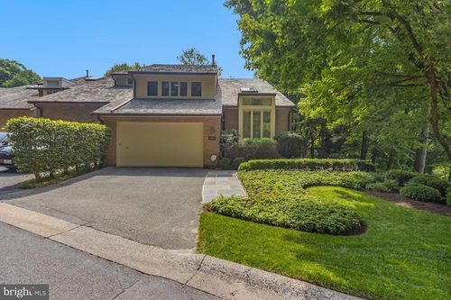6101 Davenport Ter, BETHESDA, MD, 20817-5827 | Card Image