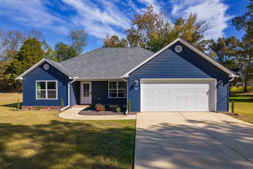 448 Old Jackson Rd, Henderson, TN, 38340-3639 | Card Image