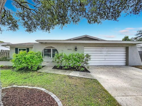1405 Overcash Dr, DUNEDIN, FL, 34698-4103 | Card Image