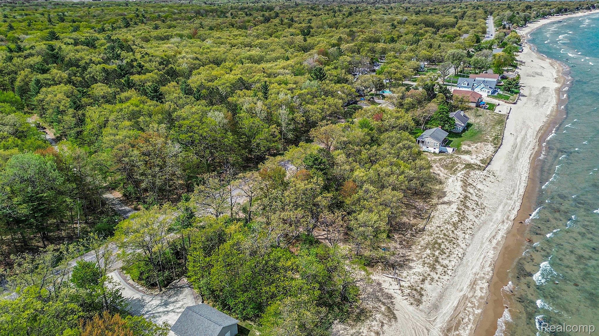 Land in Lake Township