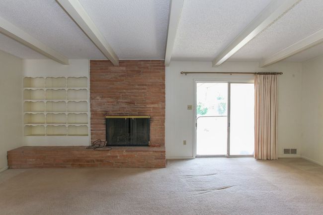 2608 E 24 Th St, House other with 3 bedrooms, 3 bathrooms and 2 parking in Big Spring TX | Image 9