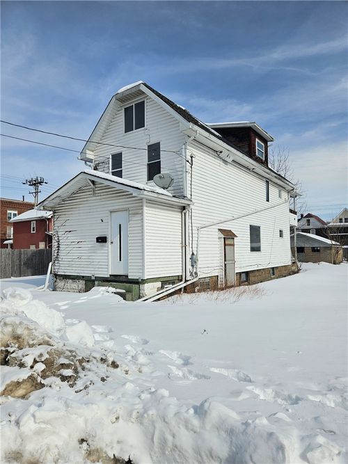 1728 3rd Ave, Arnold, PA, 15068-4512 | Card Image