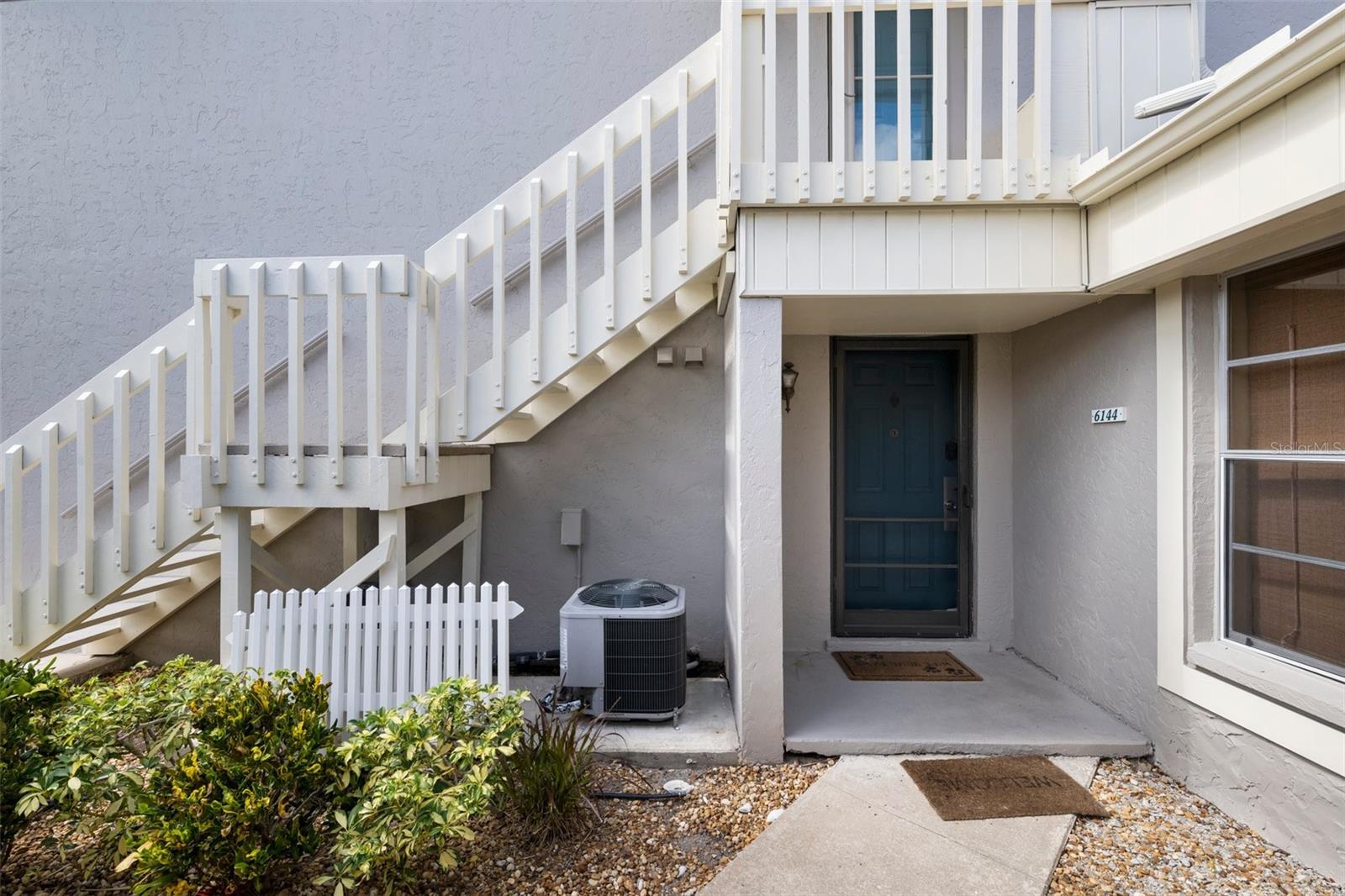 7th Ave, Bradenton, FL 34209