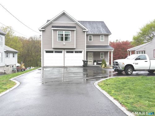 28-A Jefferson Ave, Danbury, CT, 06810-2801 | Card Image