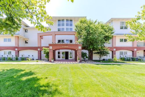 1605 Charlstrom Beach Rd #103, Okoboji, IA, 51355 | Card Image