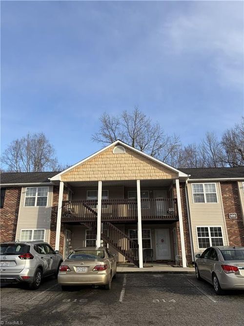 818 Westbrook Court, Archdale, NC, 27263 | Card Image