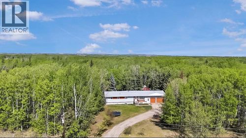 50001 713 Township Road, County Of Grande Prairie No. 1, AB, T8X4A3 | Card Image