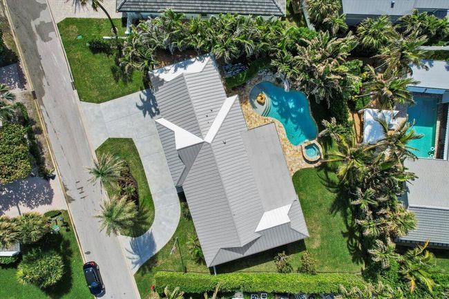 48 Ocean Dr, House other with 3 bedrooms, 2 bathrooms and null parking in Jupiter Inlet Colony FL | Image 24