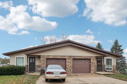 105-107 W Garfield Street, Mount Horeb, WI, 53572 | Card Image