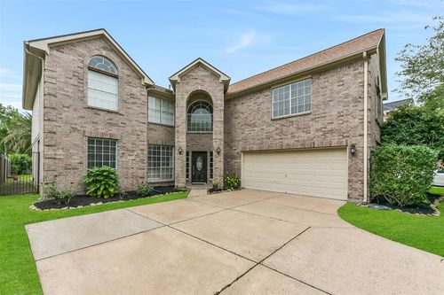 2723 Sterling Fields Dr, Pearland, TX, 77584-8161 | Card Image