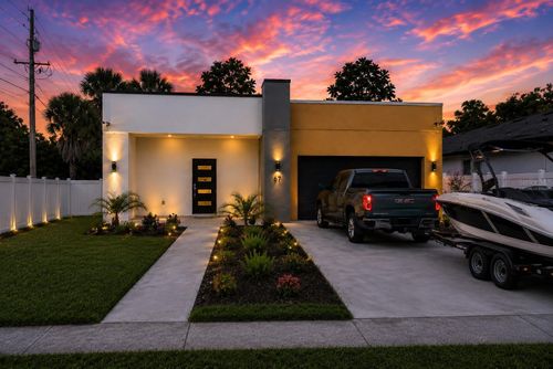 67 W 10th St, APOPKA, FL, 32703-6311 | Card Image