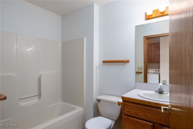 265 Thorn Way, Condo with 2 bedrooms, 2 bathrooms and null parking in Doylestown OH | Image 19