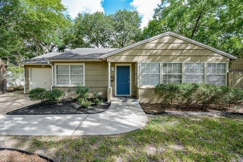 4710 Mayfair St, Bellaire, TX, 77401-2312 | Card Image