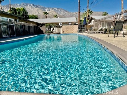 apt-7-686 E Cottonwood Rd, Palm Springs, CA, 92262-4616 | Card Image