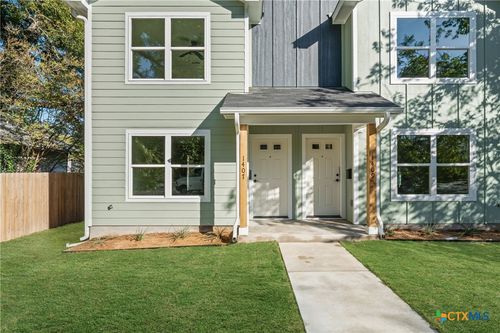 1407 S 5th St, Temple, TX, 76504-5738 | Card Image