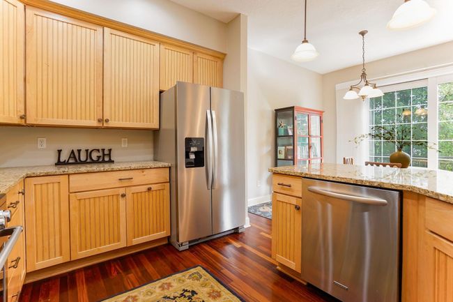 448 3 Rd St, Townhouse with 2 bedrooms, 3 bathrooms and null parking in Excelsior MN | Image 9