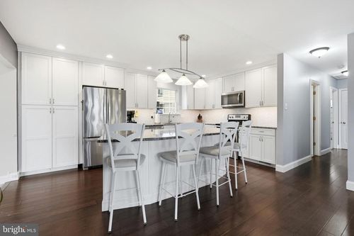 826 Bethlehem Pike, SELLERSVILLE, PA, 18960-1403 | Card Image