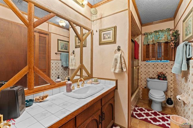 453 Wiggins Rd, House other with 3 bedrooms, 2 bathrooms and null parking in Karnack TX | Image 6