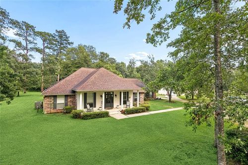 80082 Woodland Dr, Bush, LA, 70431-2641 | Card Image