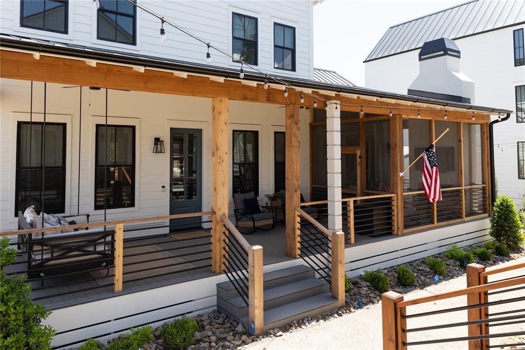 Residential in Carlton Landing 2
